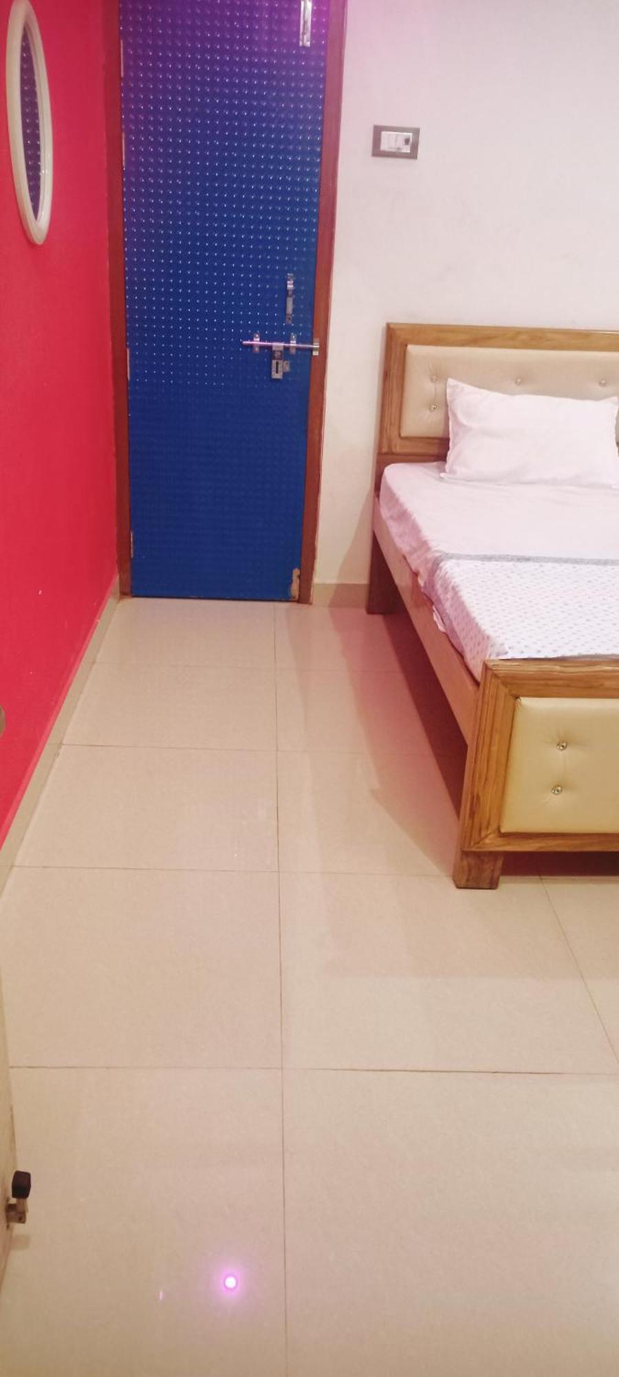 Maa Savitri Gest House Otel Ayodhya Dış mekan fotoğraf